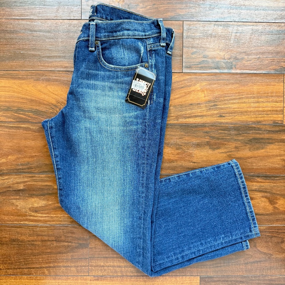 Lucky Brand Women's Straight Leg Jeans in Blue Wash